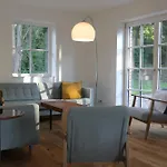 Holiday home Reetdachhaus In Der Bremer Schweiz