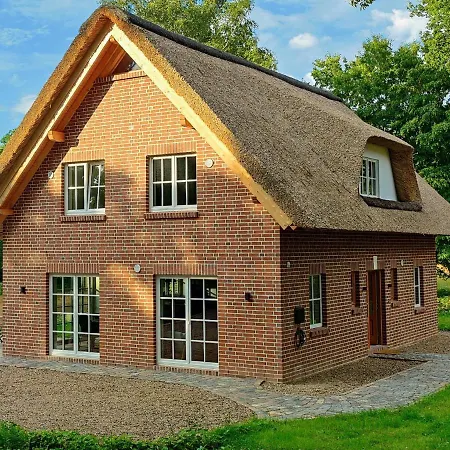 Reetdachhaus in der Bremer Schweiz Bremen