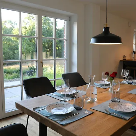 Дом отдыха Reetdachhaus In Der Bremer Schweiz Бремен